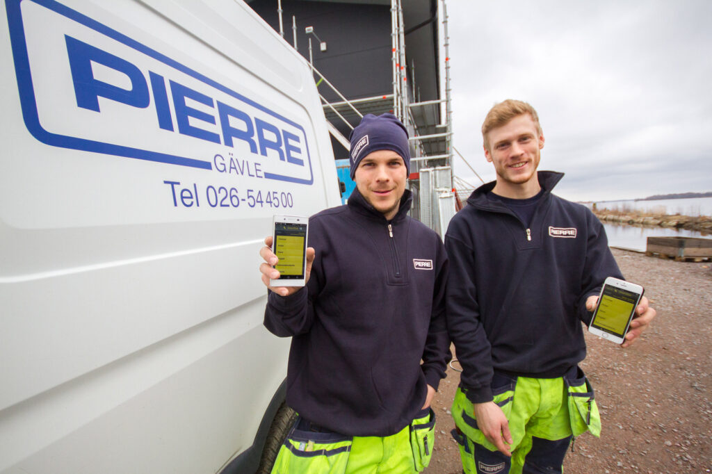 NIKLAS LINDBERG OG FREDRIK RÄÄF I PIERRE BRUKER SMARTDOK DAGLIG, OG ER STORFONØYDE MED SYSTEMET. FOTO: LASSE SØRNES