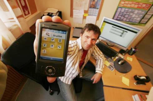 Hagberg med den første versjon av SmartDok tilbake i 2007